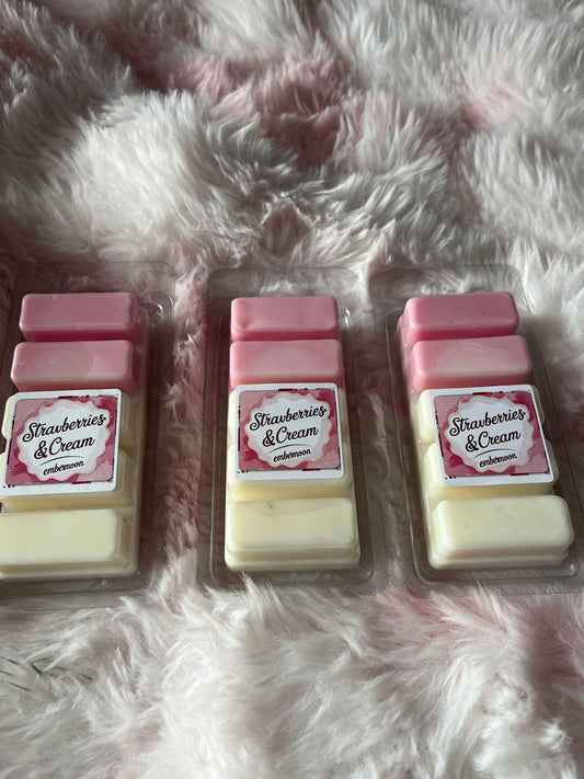 “My Melody” in strawberries&cream