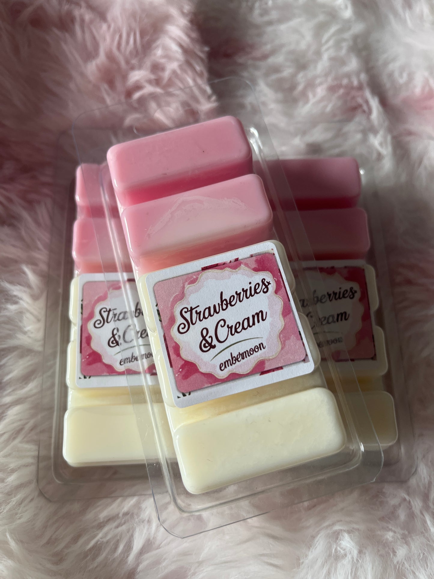 “My Melody” in strawberries&cream