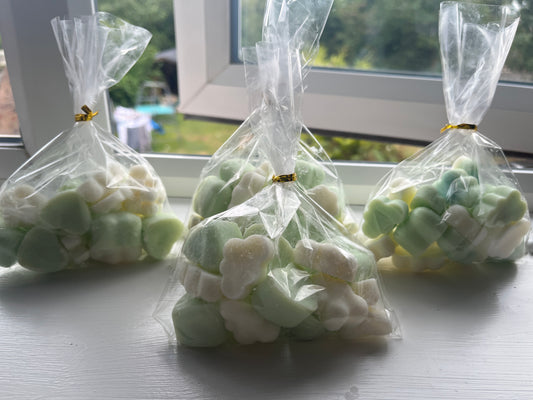 Bag of apple clouds&flowers